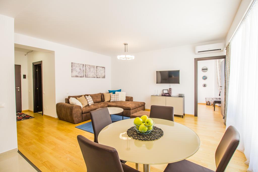 Seasons Mountain Suite Braşov Extérieur photo