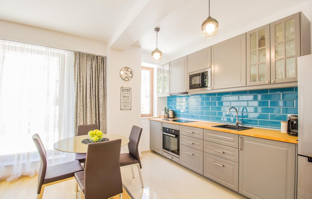Seasons Mountain Suite Braşov Extérieur photo